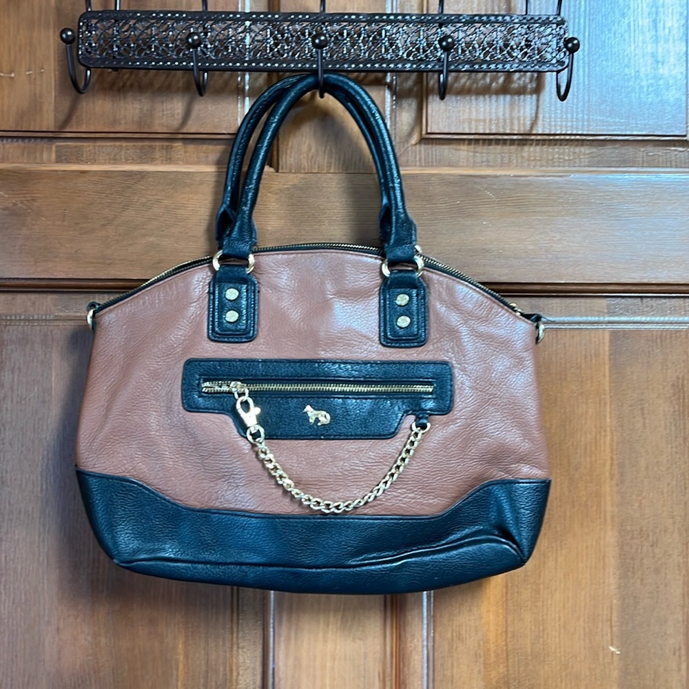 EMMA FOX Leather Shoulder Handbag